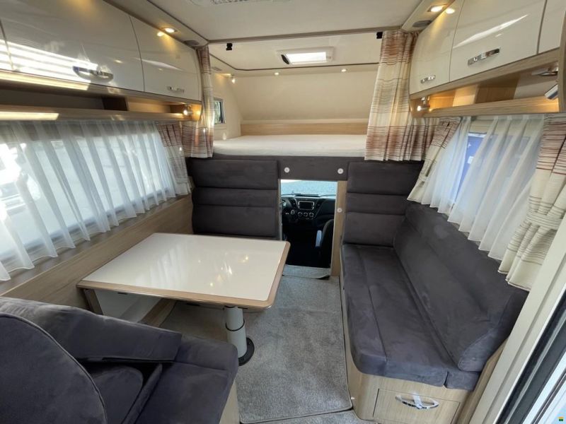 Phoenix Maxi Alkoven 8800 BML