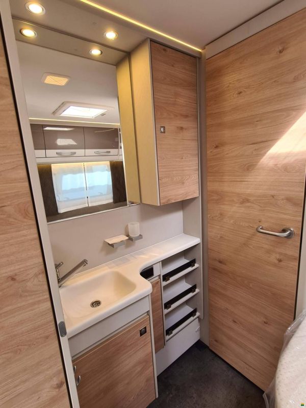 Dethleffs Nomad 490 BLF