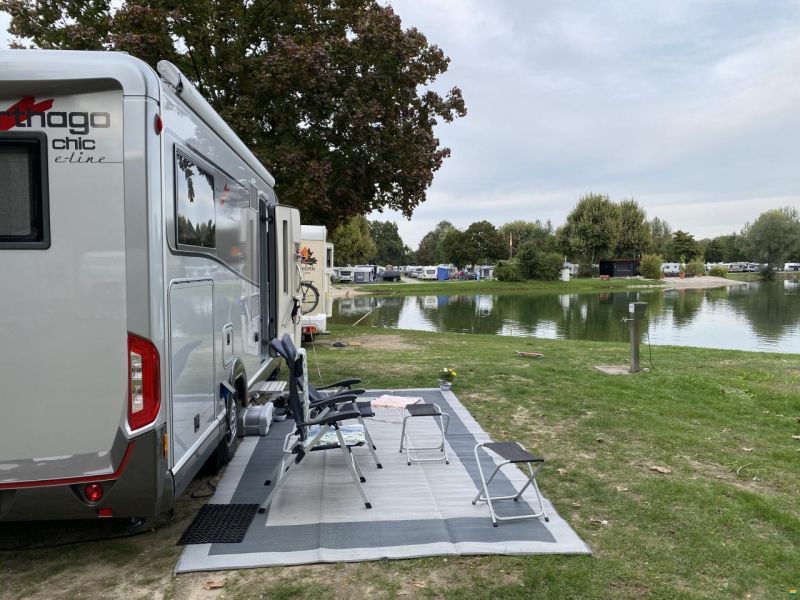 Carthago chic e-line I47 yachting