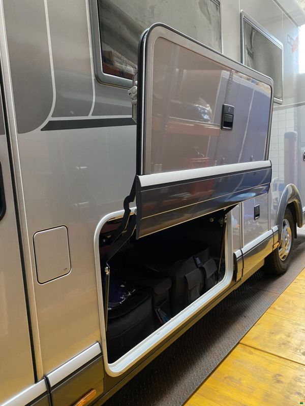 Carthago chic e-line I47 yachting