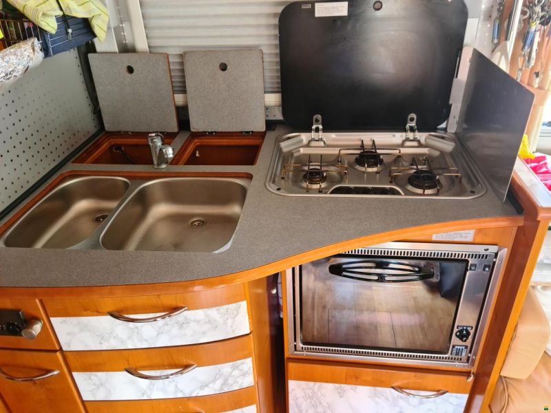 Niesmann-Bischoff Flair 7100i