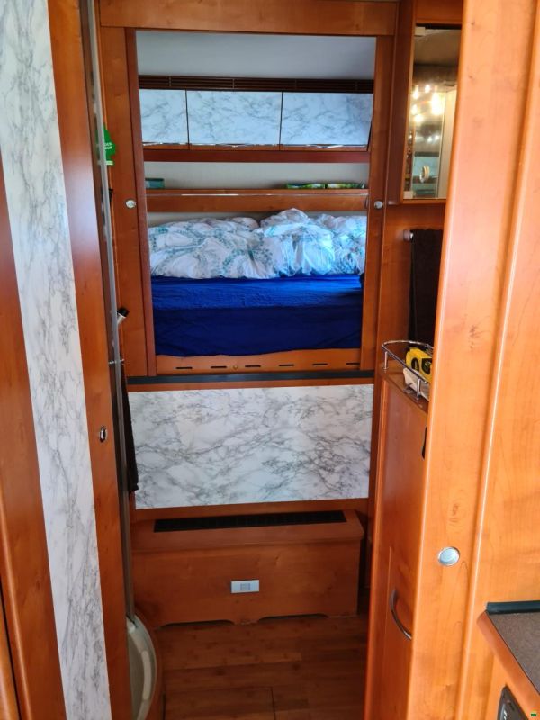 Niesmann-Bischoff Flair 7100i