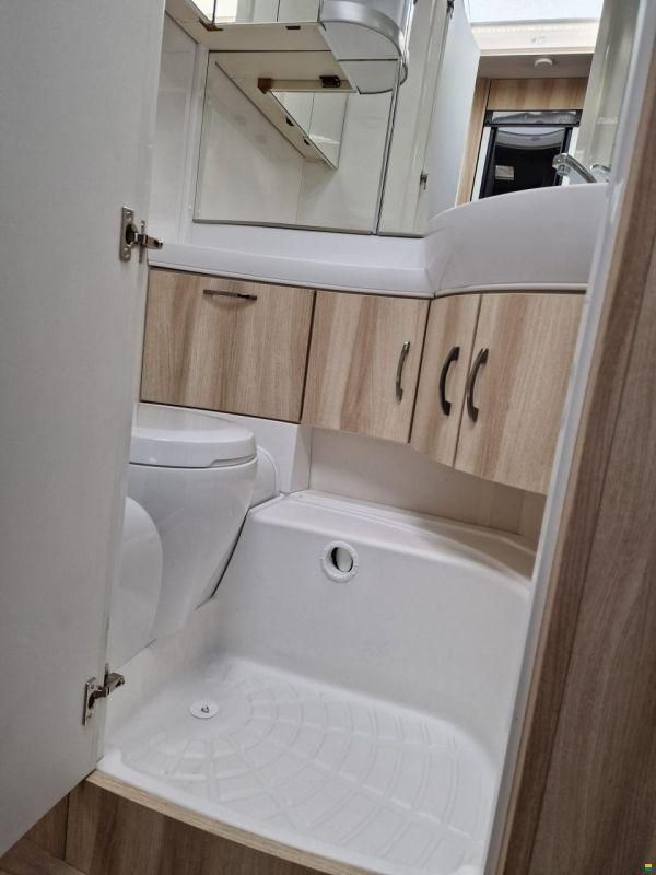 Hobby De Luxe 515 UHL