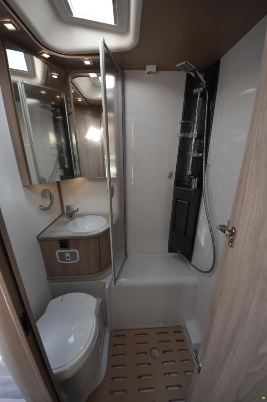 Kabe Novum 750 LGB Light