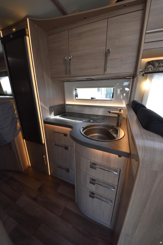 Kabe Novum 750 LGB Light