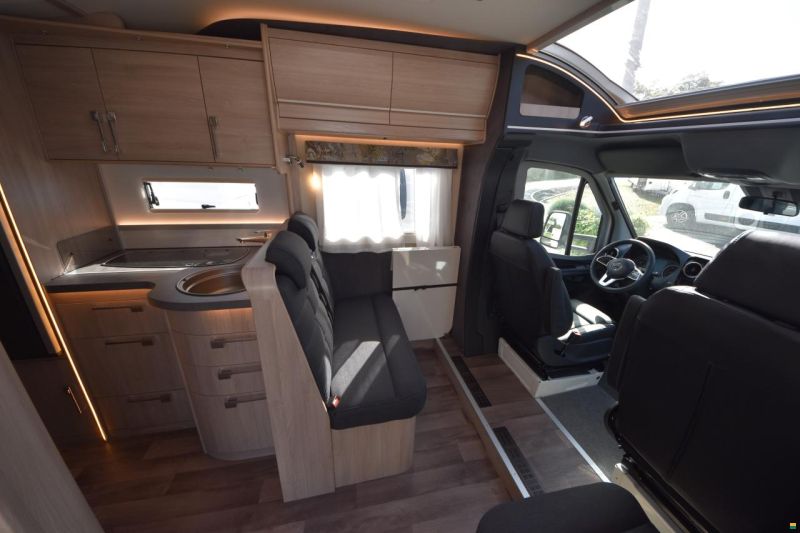 Kabe Novum 750 LGB Light