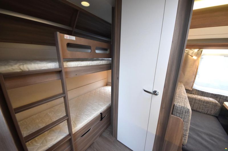 Hobby 470 KMF Ontour (D12)