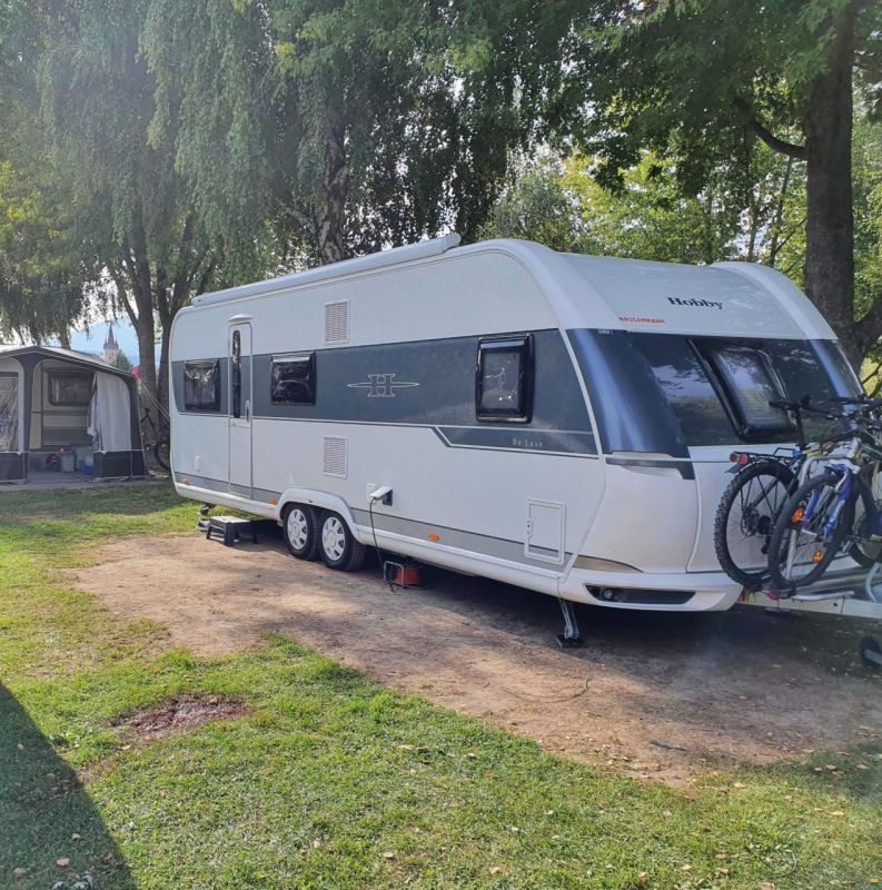 Hobby De Luxe 650 KMFE - Wohnwagen / Caravan