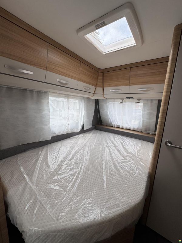 Dethleffs Camper 470 FR