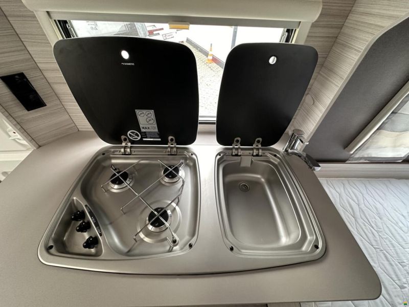 Dethleffs c-joy 460 LE