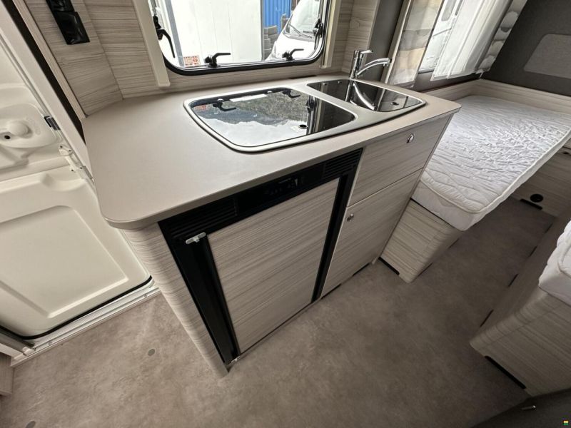 Dethleffs c-joy 460 LE