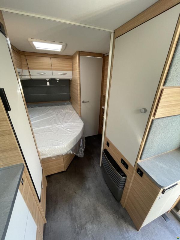Dethleffs Camper 470 FR