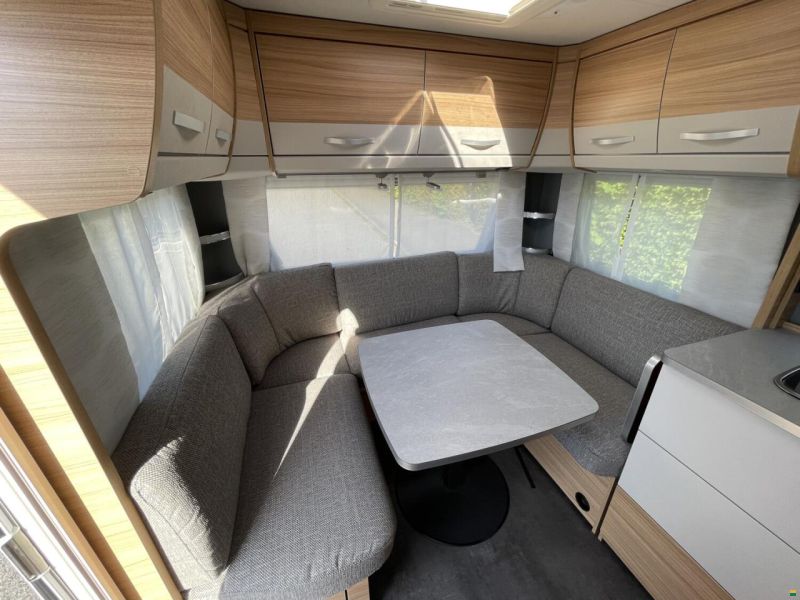 Dethleffs Camper 470 FR