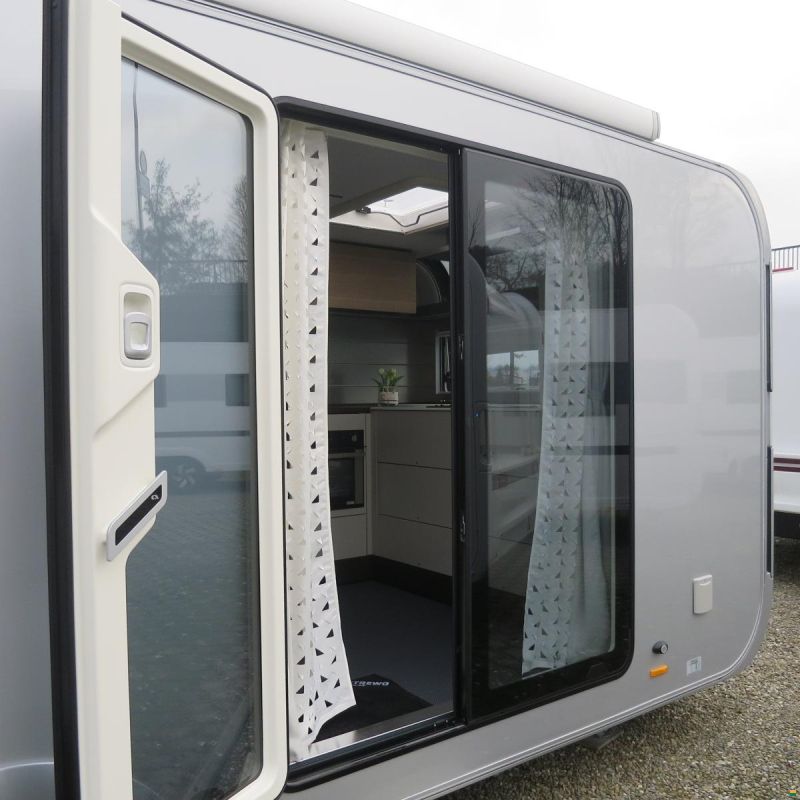 Adria Astella 704 HP