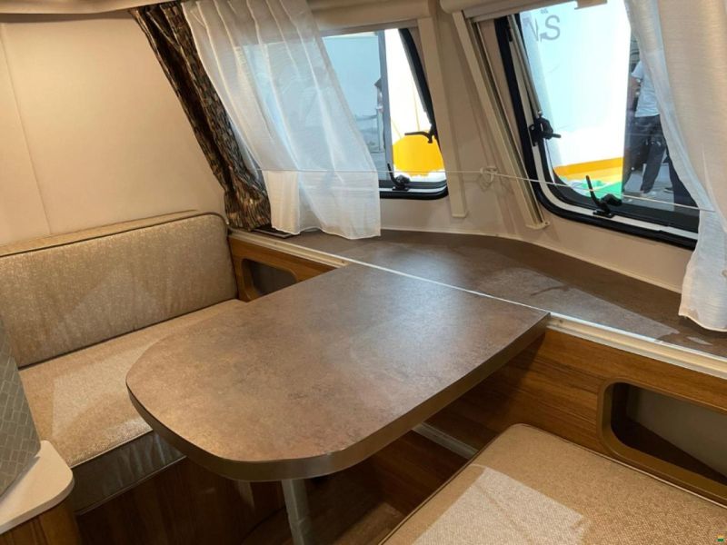 Eriba Touring Triton 430