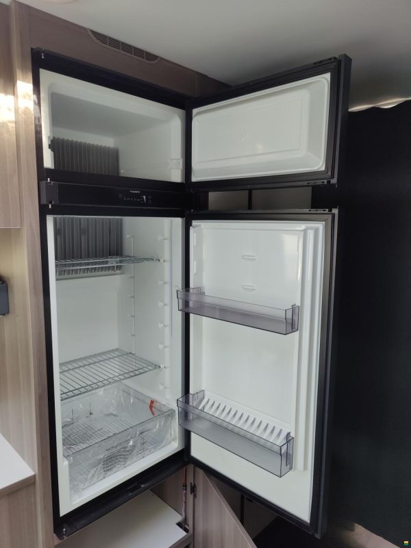 Kabe Estate 560 GLE KS