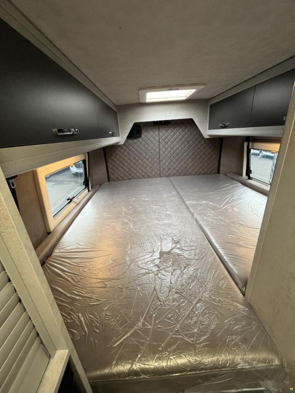 Megamobil Mega Sport 640 Opel 165 PS