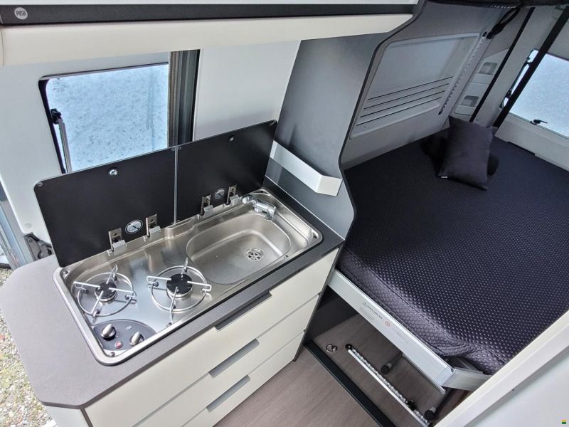 Adria Twin Supreme 600 SBX