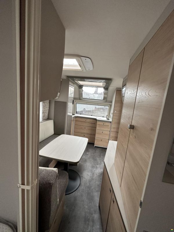 Dethleffs Nomad 490 BLF