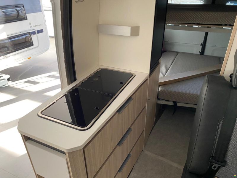 Adria TWIN AXESS 600 SP FAMILY