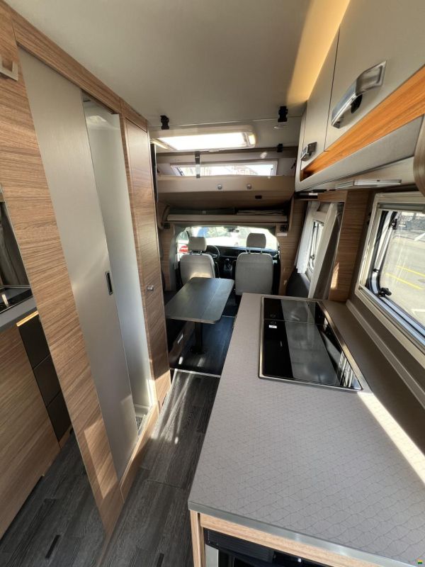 Weinsberg X-Cursion Van 500 LT Edition Pepper