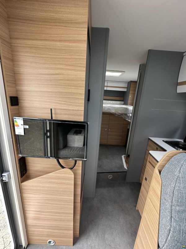 Dethleffs Just 90 T 7052 DBM