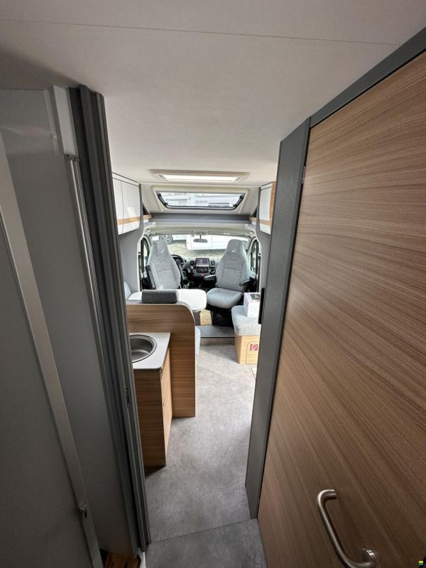 Dethleffs Just 90 T 7052 DBM