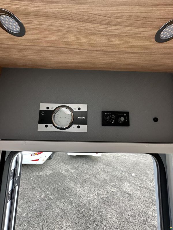 Dethleffs Just 90 T 7052 DBM