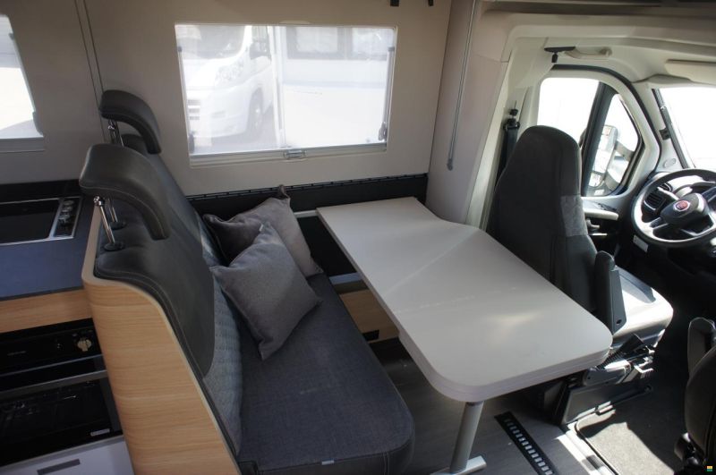 Adria Matrix Plus M 670 SL