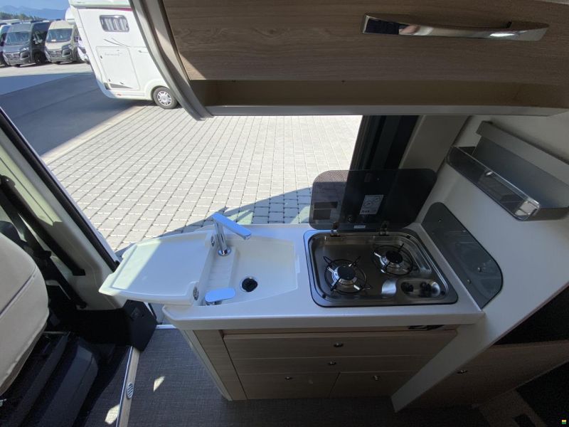 Eura Mobil Van V 595 HB