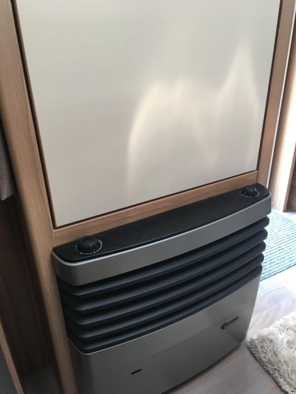 Weinsberg CaraTwo 450 FU
