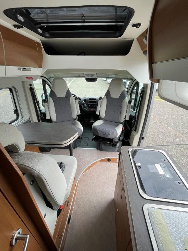 Van Tourer Peugeot 600 D