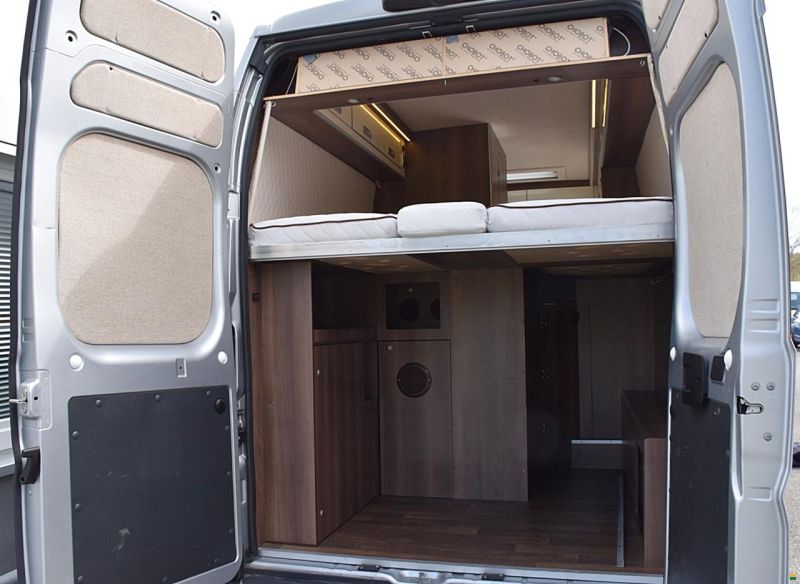 Globecar EXPLORER Z NEO TRAVELLER 3,0 D HOCHDACH