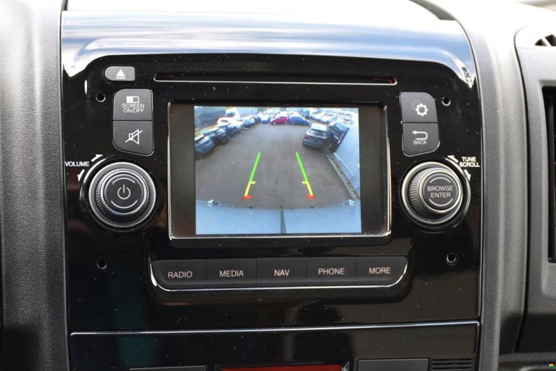 Globecar EXPLORER Z NEO TRAVELLER 3,0 D HOCHDACH