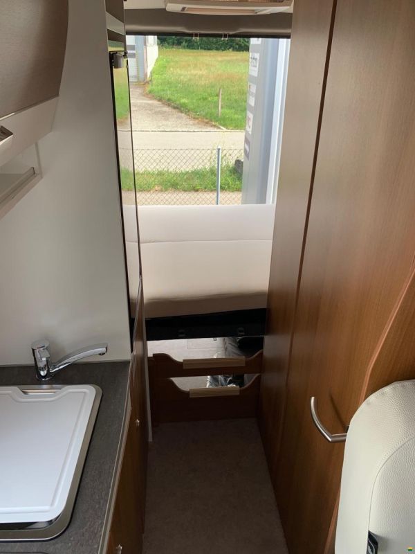 Van Tourer 600 D Comfort Peugeot 165PS