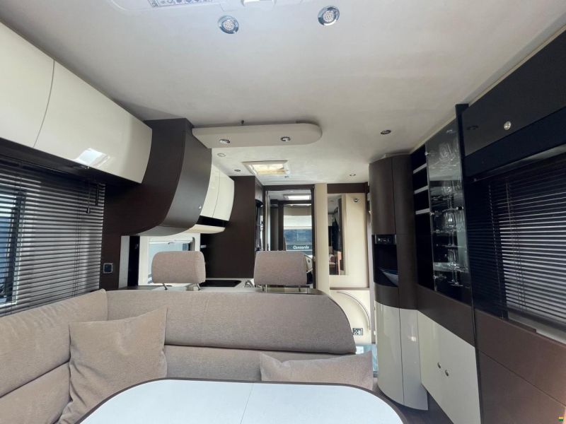 Concorde Carver 890 RRL