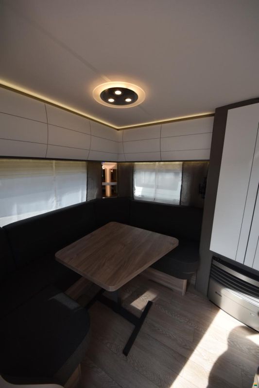 Hobby 495 UL Excellent Edition (B31)