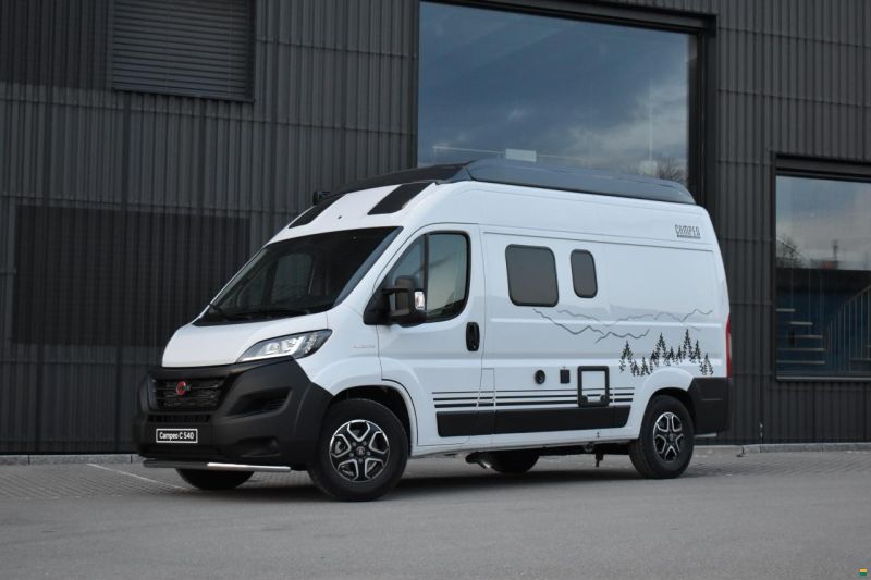Bürstner Campeo C540 Brava Black Forest