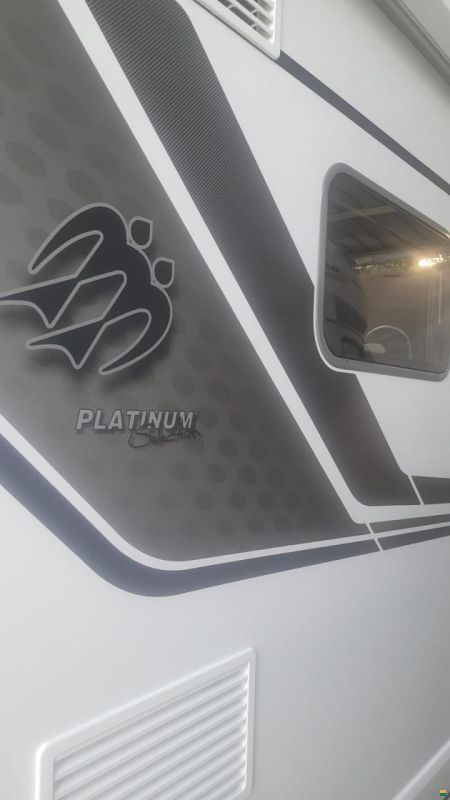 Knaus Sky TI 650 MEG