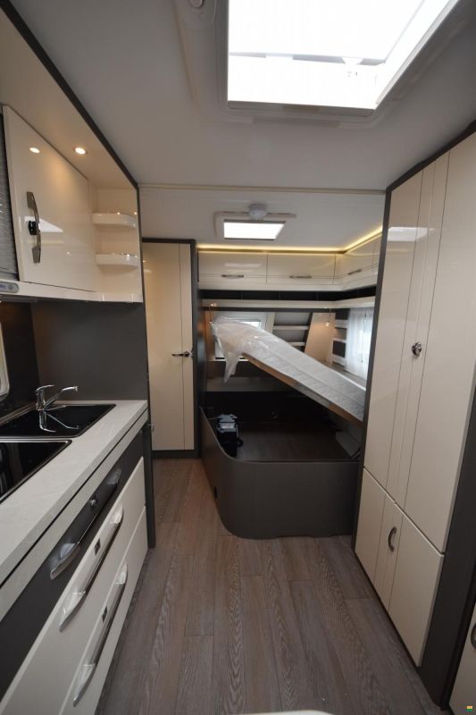 Hobby 560 CFe Excellent