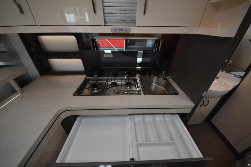 Hobby 560 CFe Excellent