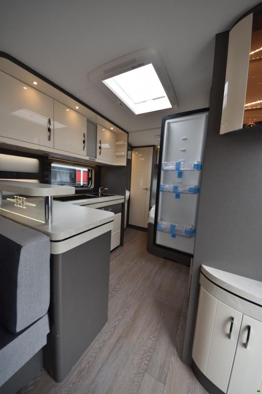 Hobby 560 CFe Excellent