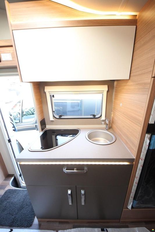 Weinsberg CaraHome 650 DG (Peugeot)