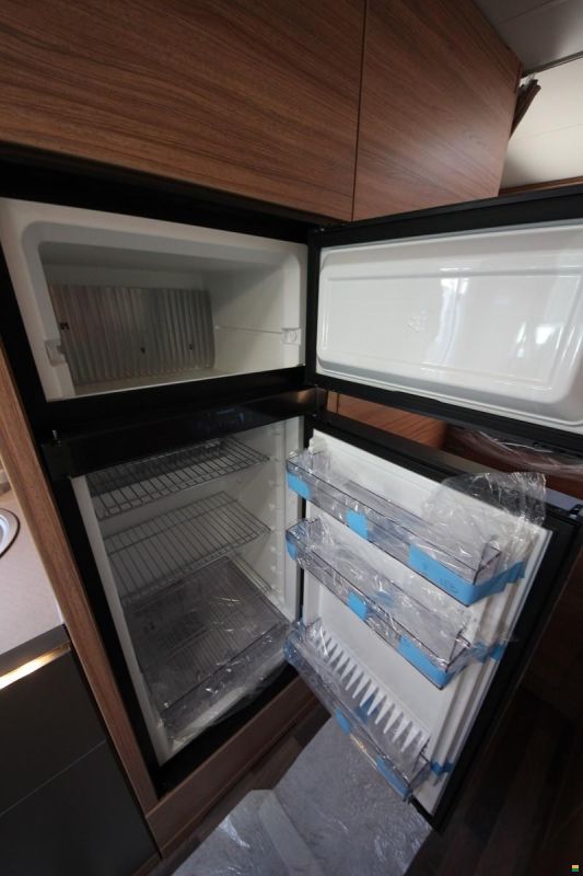 Weinsberg CaraHome 650 DG (Peugeot)