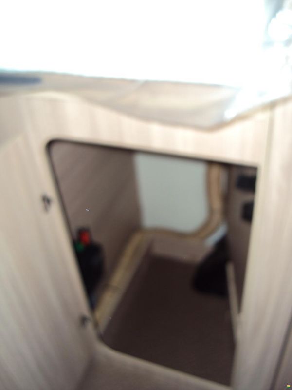 Bürstner Delfin T 727