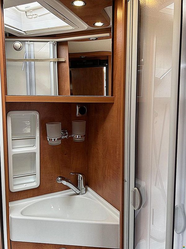 Malibu CARTHAGO VAN V 600 DB 2,3 DIESEL FIAT