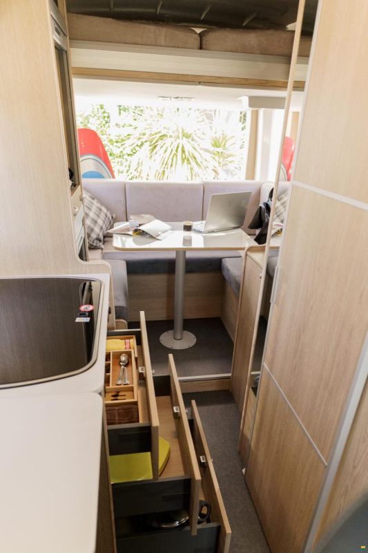 Bunkervan Transit 4x4 Forested