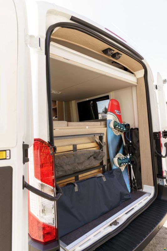 Bunkervan Transit 4x4 Forested