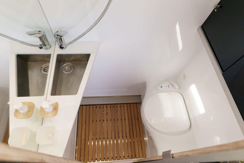 Bunkervan Transit 4x4 Forested