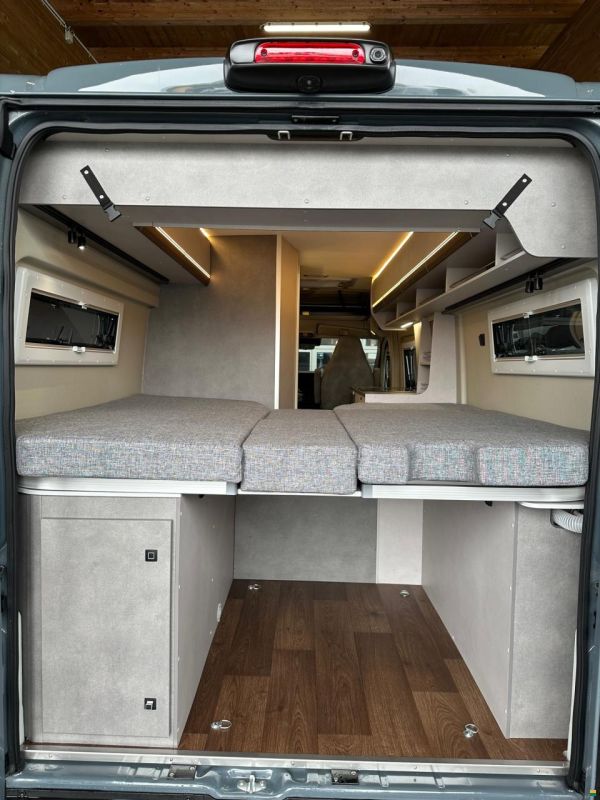 Pössl Summit Shine 640